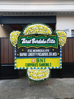 Papan Bunga Duka di Eragayam