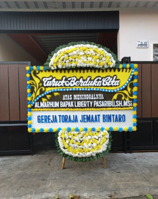Papan Bunga Duka di Eragayam
